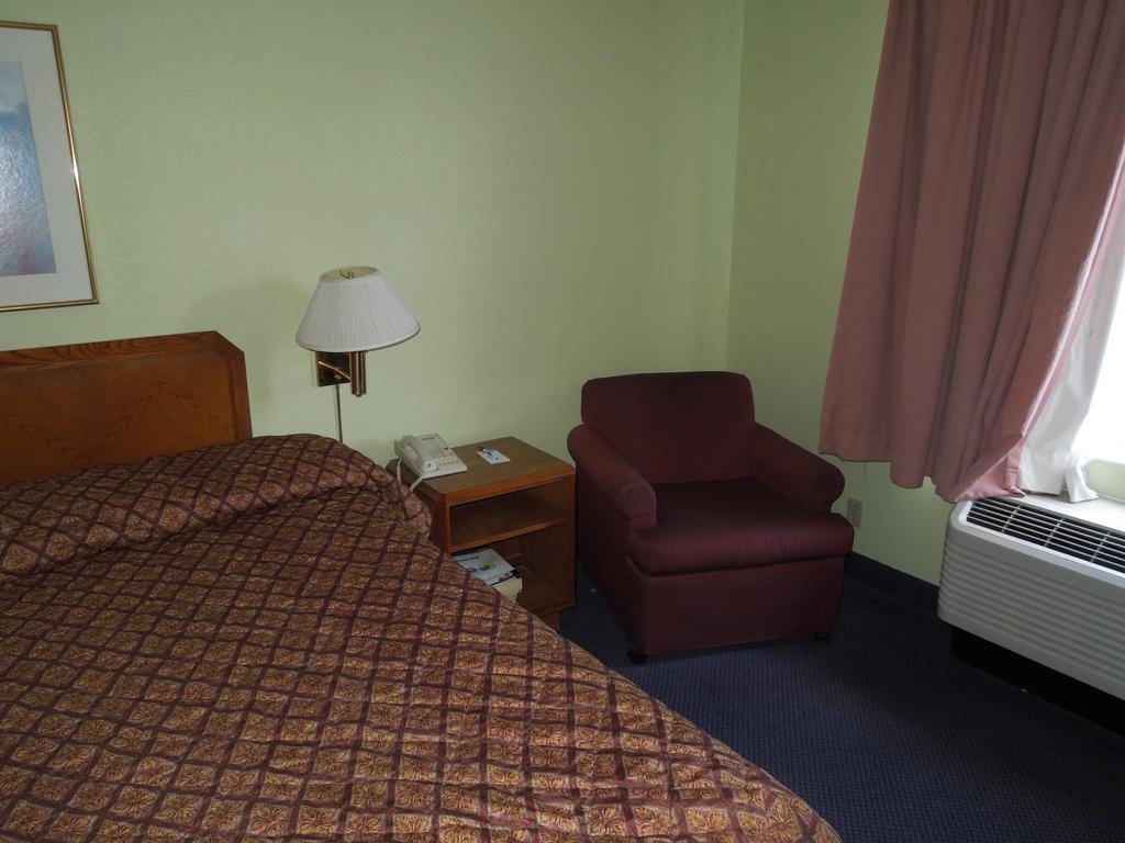 Travelodge - Cincinnati Sharonville Szoba fotó